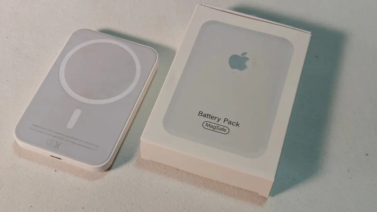 Cargador portátil Apple para Iphone Magsafe color blanco - Image 2